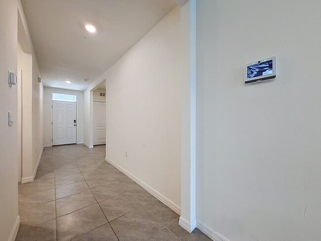 Photo - 1880 Basenji Dr