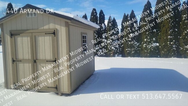 Photo - 440 Armand Dr