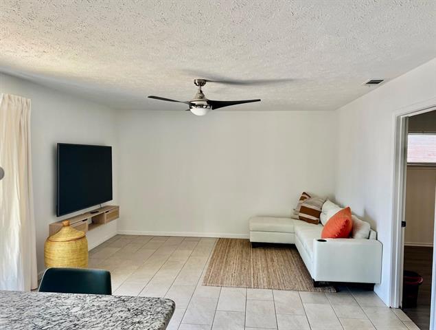 Photo - 7412 Walling Ln