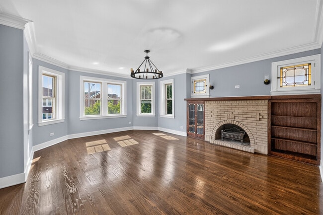 1101 S Oak Park Ave