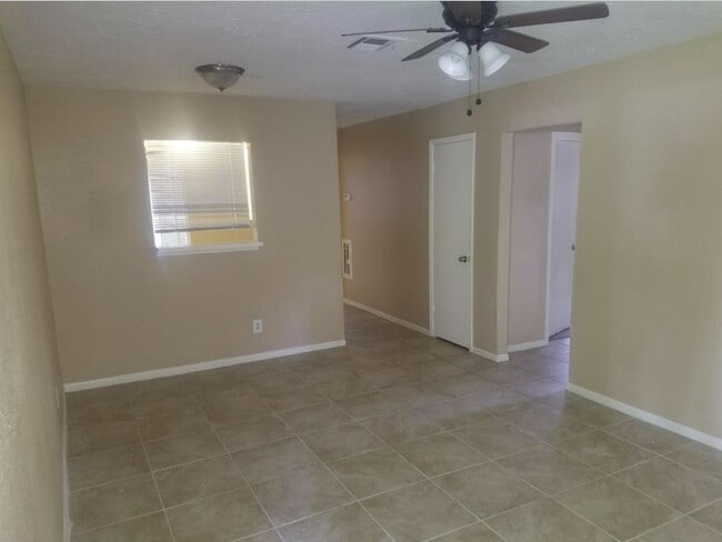 Photo - 9330 Tooley Dr