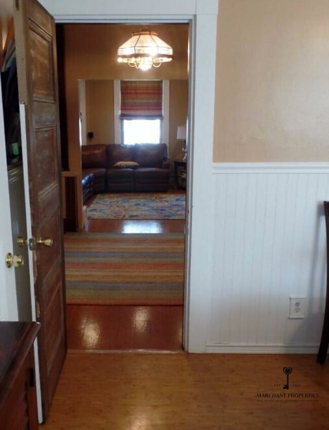 Photo - 72 Leicester St