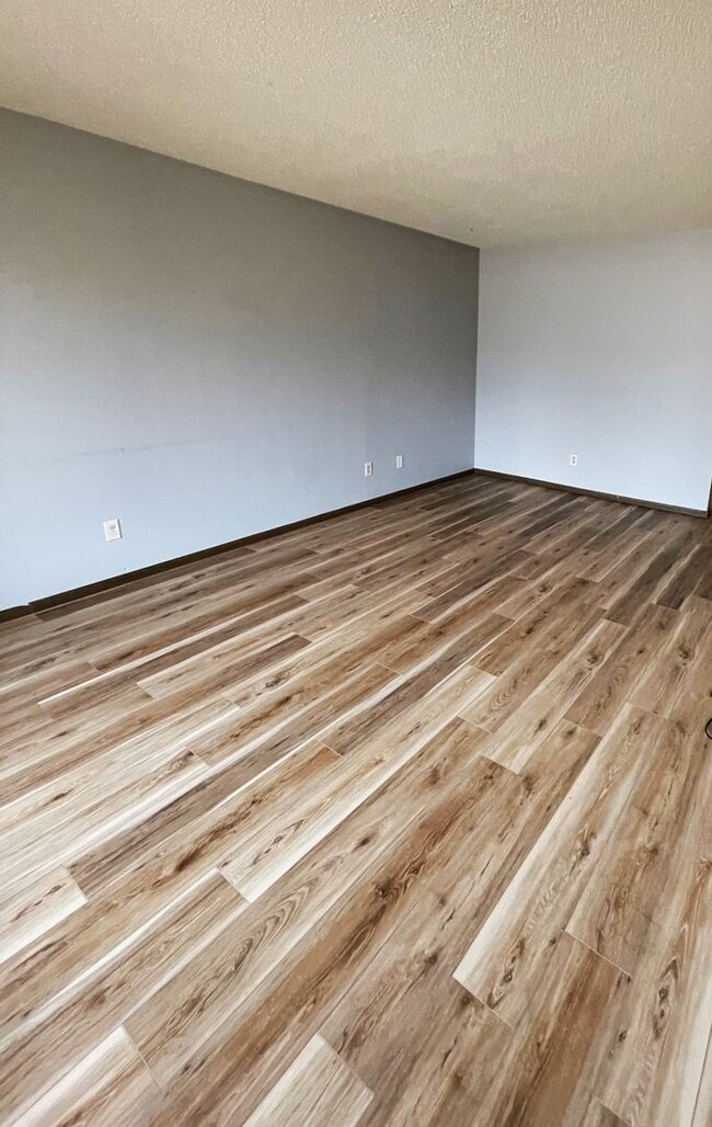 Photo - 1153-1153 Oleson Rd Unit 1153