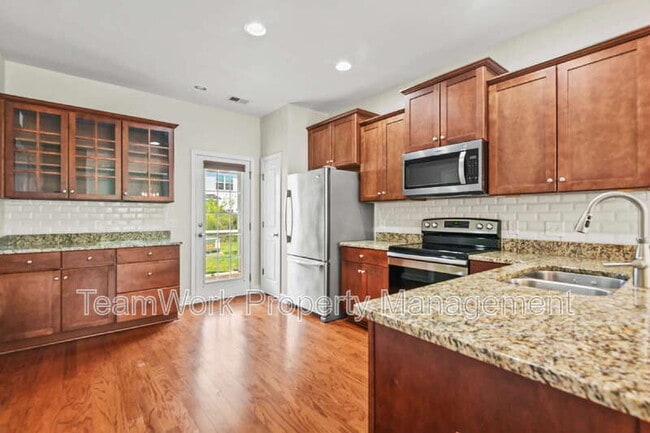 Photo - 143 Kirkland St