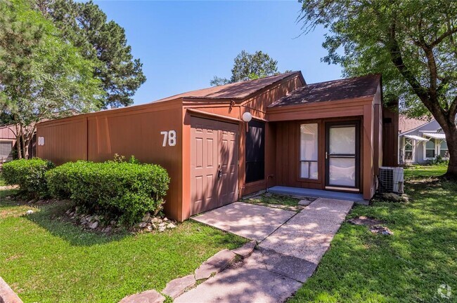 Building Photo - 78 Westwood Dr W Rental