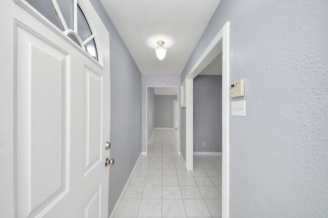 Photo - 6031 Dellfern Dr