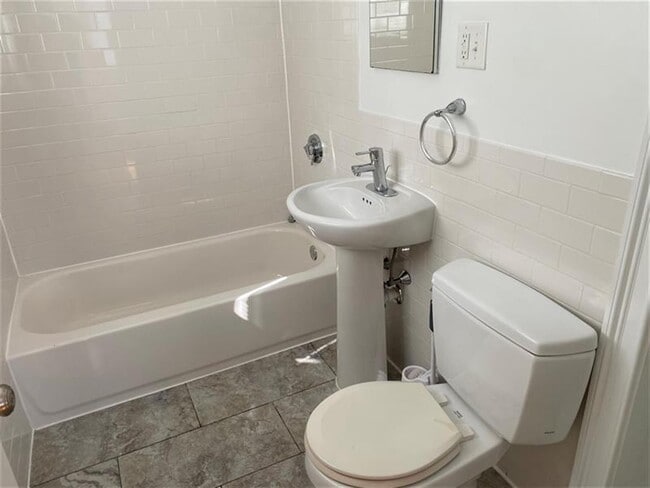 Photo - 134 Summer St