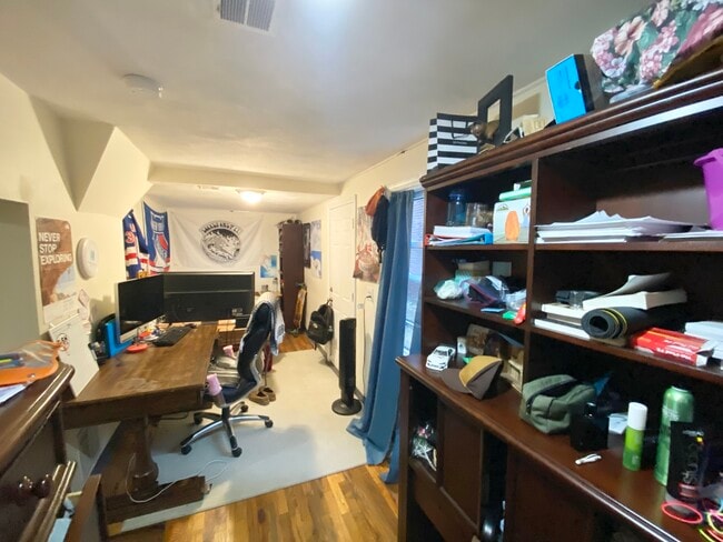 Photo - 840 Huntington Ave