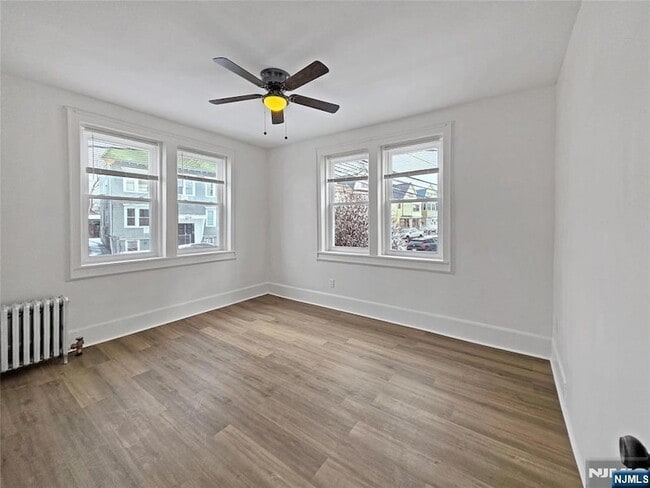 Photo - 367 Sanford Ave Unit 1R