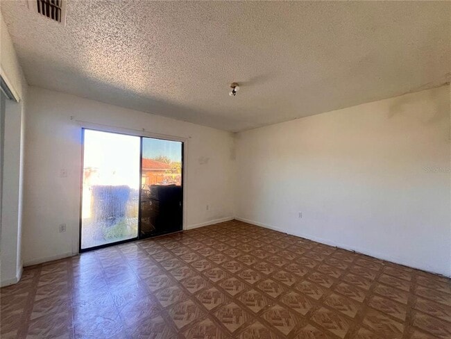 3847 Janeen Cir