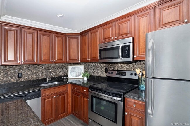 Photo - 10 Mainsail Dr Unit 1-10