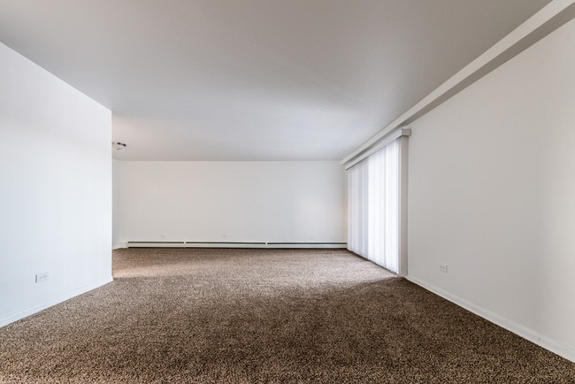 Photo - 1475 State St