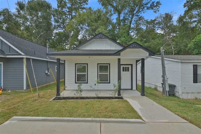 Building Photo - 352 Westchase St Rental
