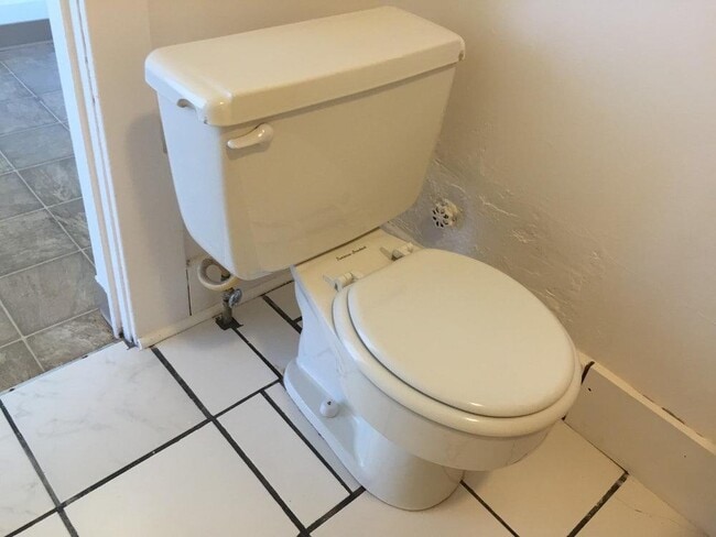 Photo - 505 SE Lyon St