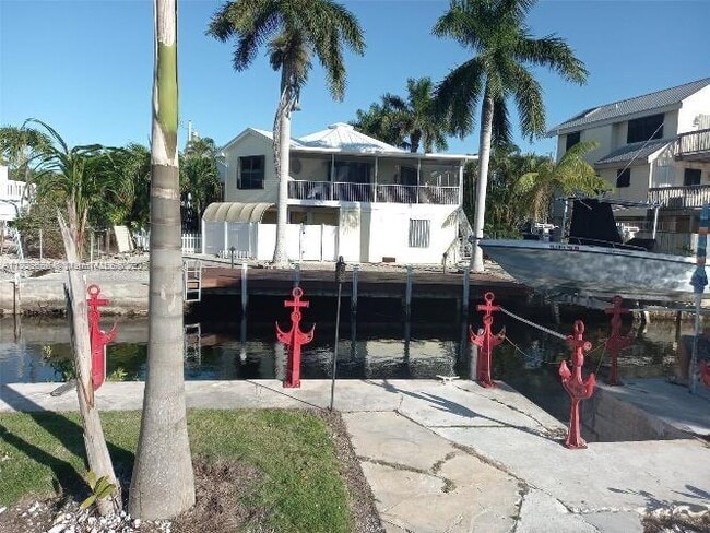 Building Photo - 3717 Palmetto St Rental