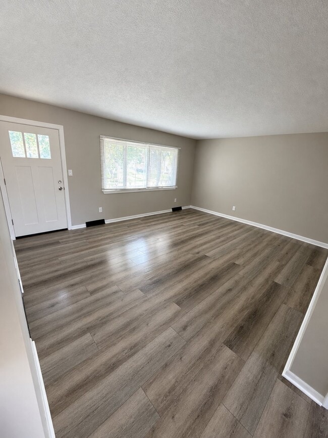 3 Bedroom 25 bath house in Westpark