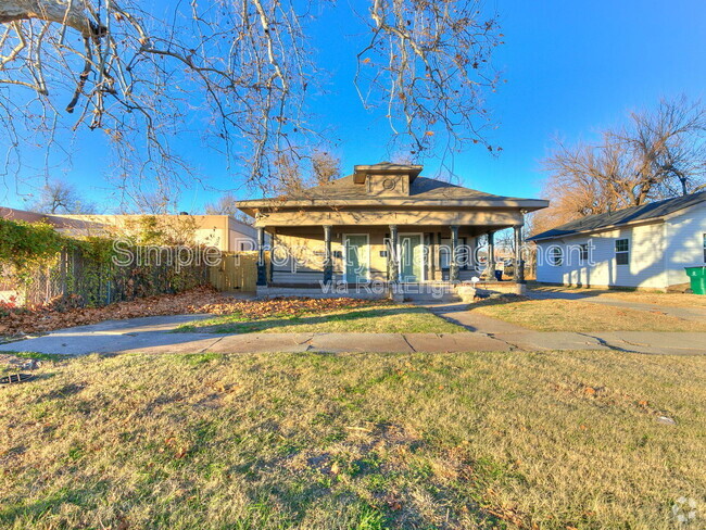 Building Photo - 1719 NW 1st St Rental