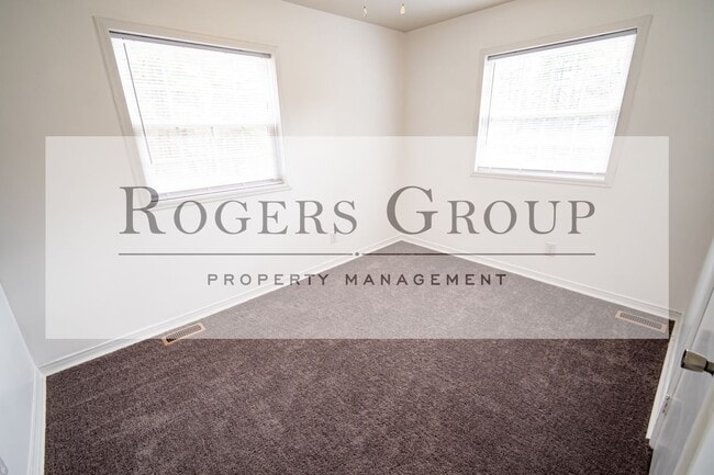 Photo - 117 Ward Ave