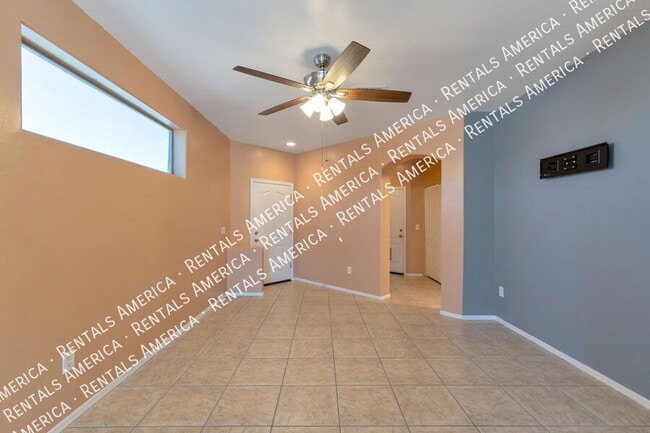 Photo - 568 E Painted Pueblo Dr