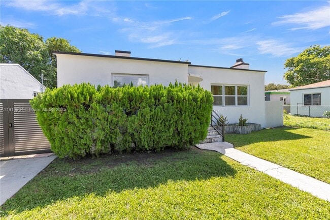 Building Photo - 774-774 NW 49th St