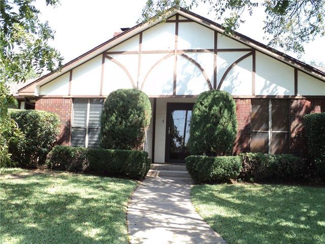 Building Photo - 4617 Catclaw Dr