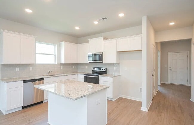 Photo - 3707 Clementine Ln