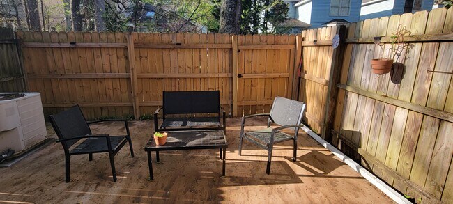 Photo - 303 Haltiwanger Rd