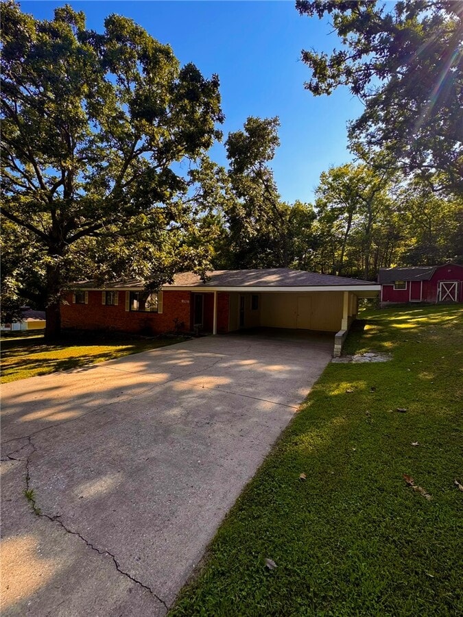 Photo - 9108 Bluff Dr