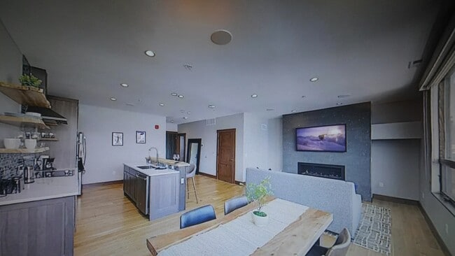 Photo - 1121 Dillon Dam Rd