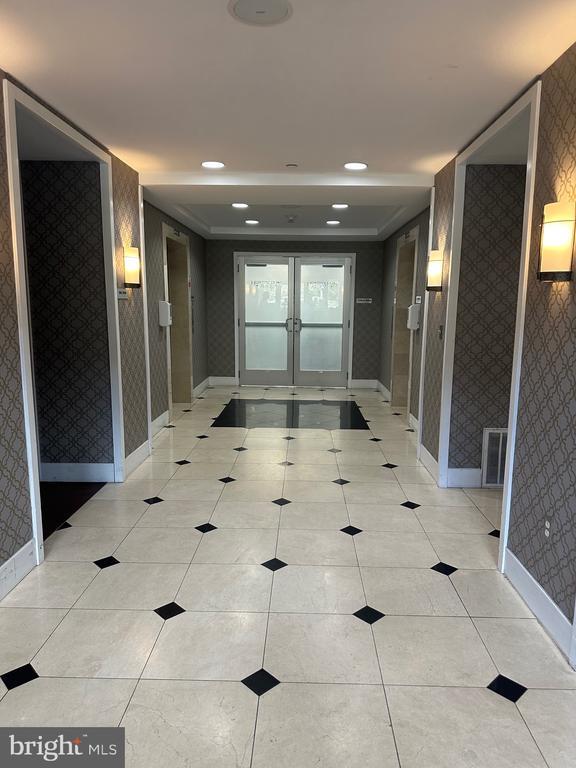 Photo - 343 Carson Terrace