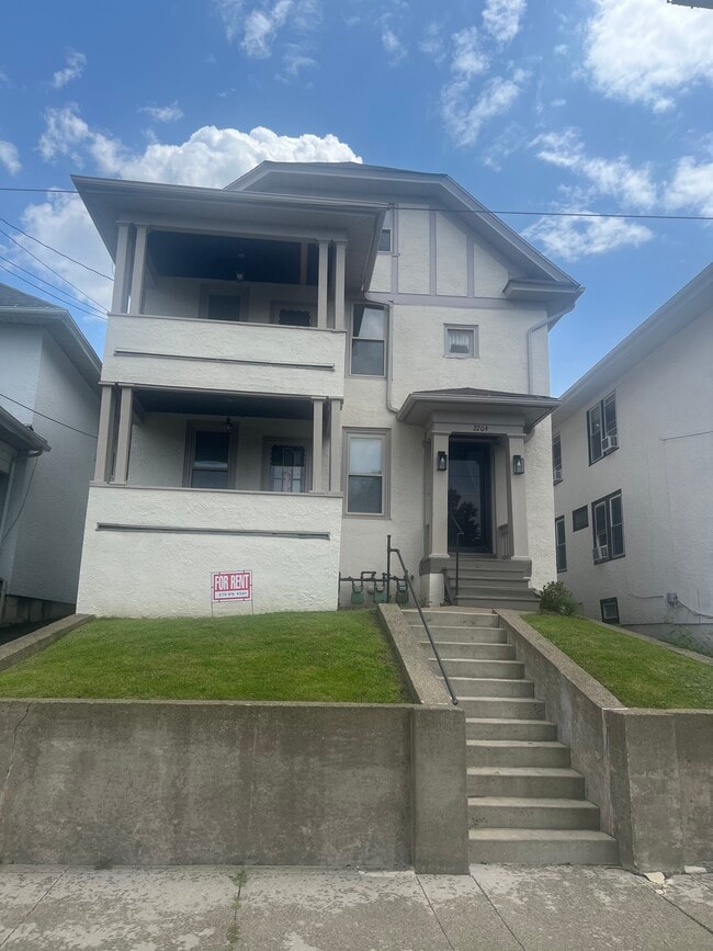 Building Photo - 2204 Adams Ave Unit 2204 Adams ave