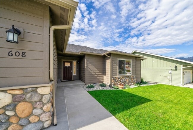 Photo - 608 Havenwood Dr