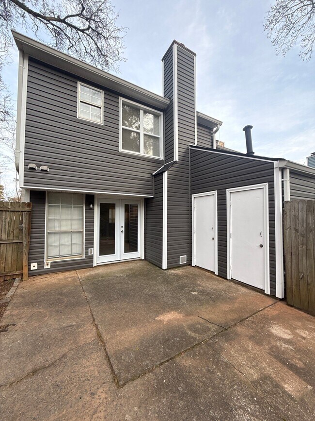 Photo - 3591 Kennesaw Station Dr NW