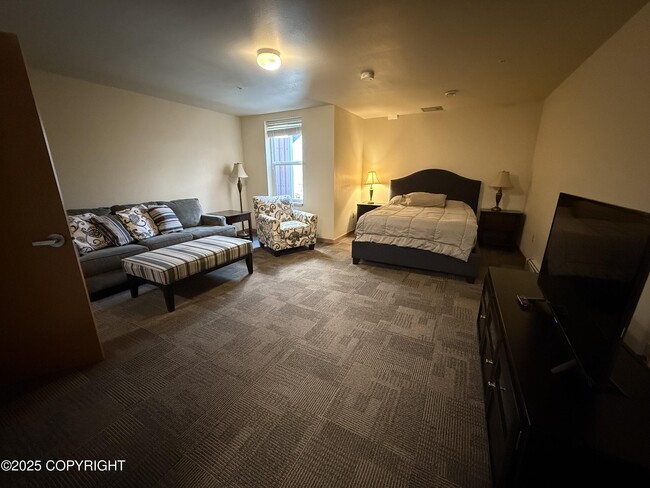 Photo - 300 Front St Unidad 8