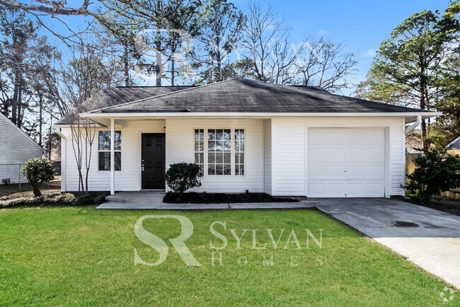 Building Photo - Enjoy living the good life in this 3 bedro... Rental