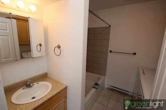 Photo - 807 Mountain Rd
