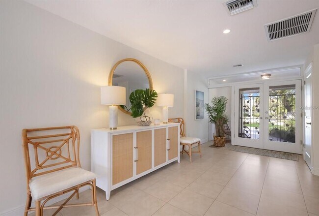 Photo - 567 Bird Key Dr