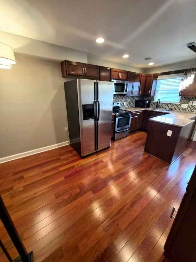 Photo - 501 E Fort Ave