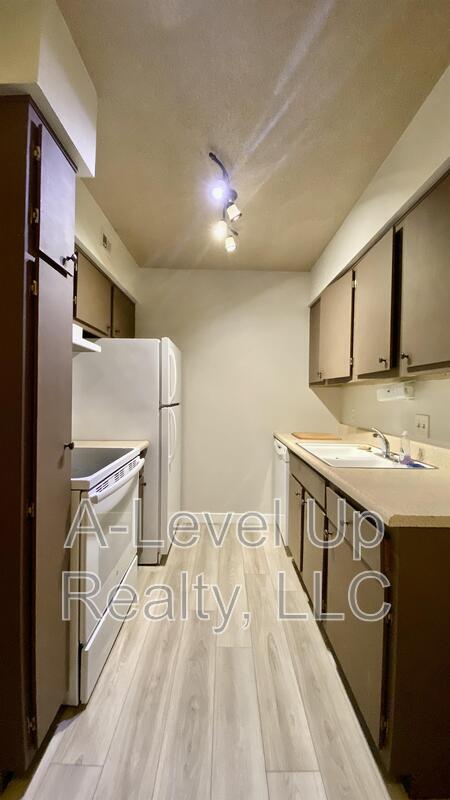 Photo - 441 W Yucca Ct Unit 204