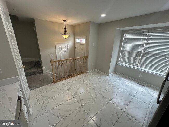 Photo - 953 Dunloring Ct