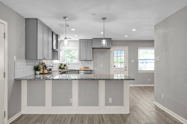 Photo - 8226 Autumn Willow Dr