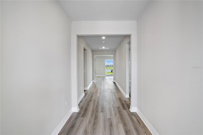 Photo - 44300 Saddlewood Ct