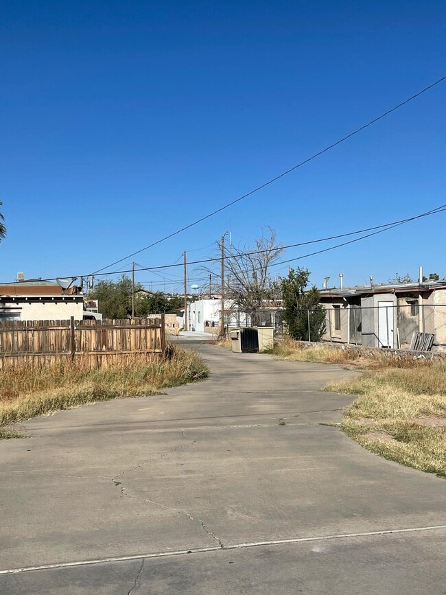 Photo - 7214 Dale Rd