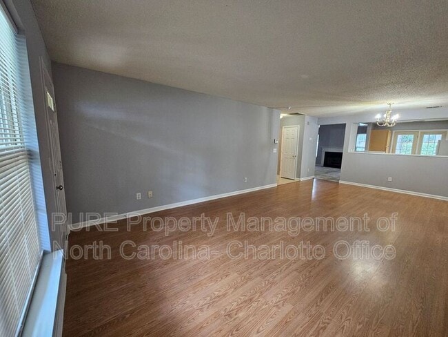 Photo - 10035 University Park Ln