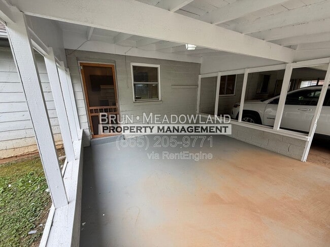 Photo - 3813 Woodlake Dr