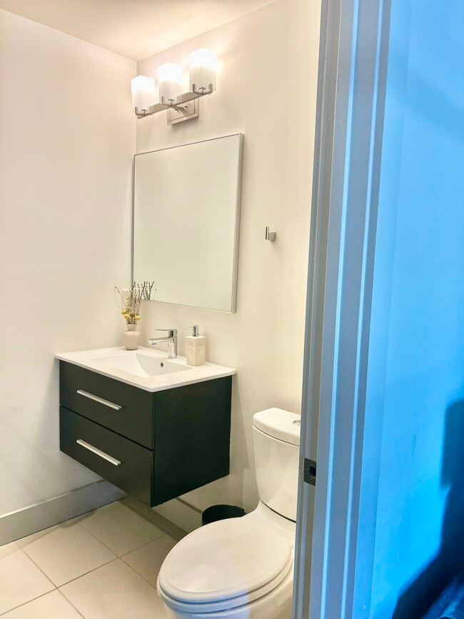 Photo - 1672 DeKalb Ave NE