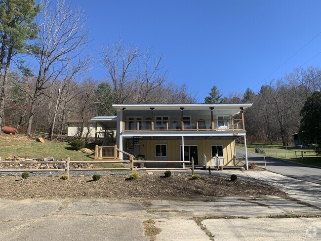 Building Photo - 859 S Jefferson Ave Rental