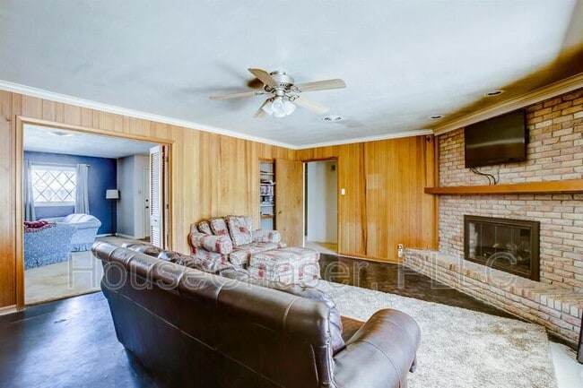 Photo - 5211 17th St