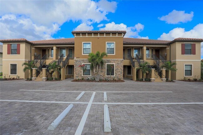 Photo - 13703 Messina Loop Unit 202