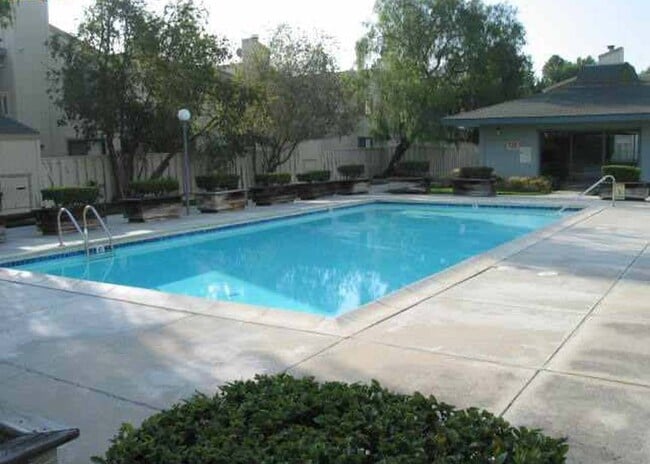 HOA pool - 1207 Marina Cir Unit 1207 Marina Circle